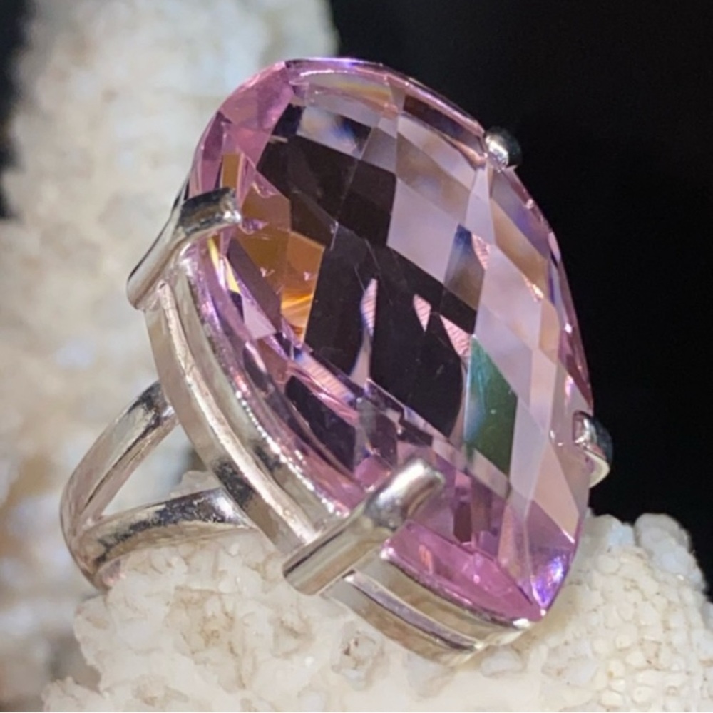 Elegant Pink Kunzite Handcrafted 925 Sterling Silver Teardrop Faceted Cut Ring